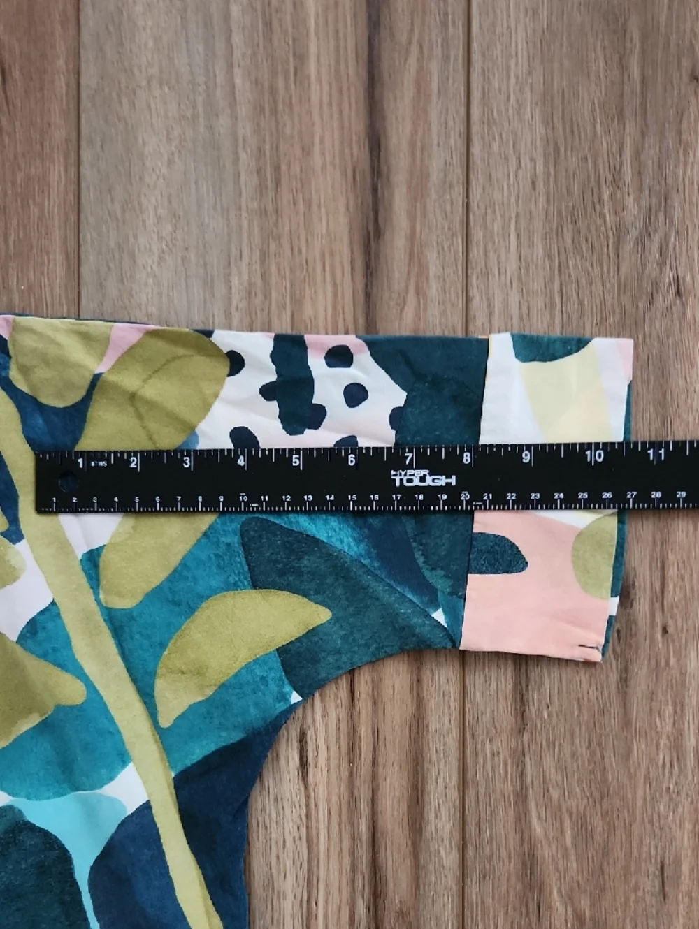 Variety Hour SILK Abstract Floral Boxy Crop Blue & Green Blouse Women's Size XS - Picture 7 of 7